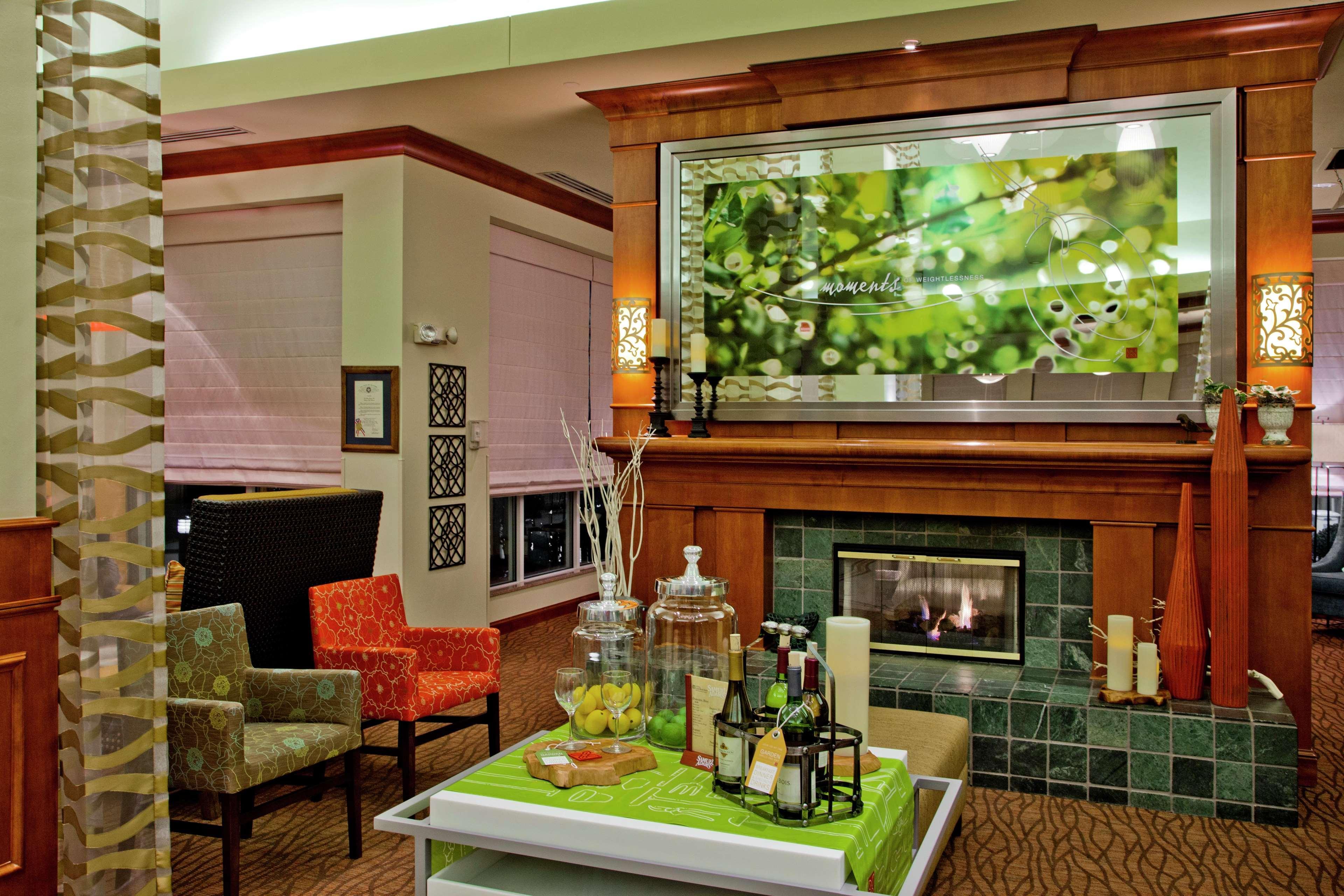 Hilton Garden Inn Oklahoma City Airport Exterior photo